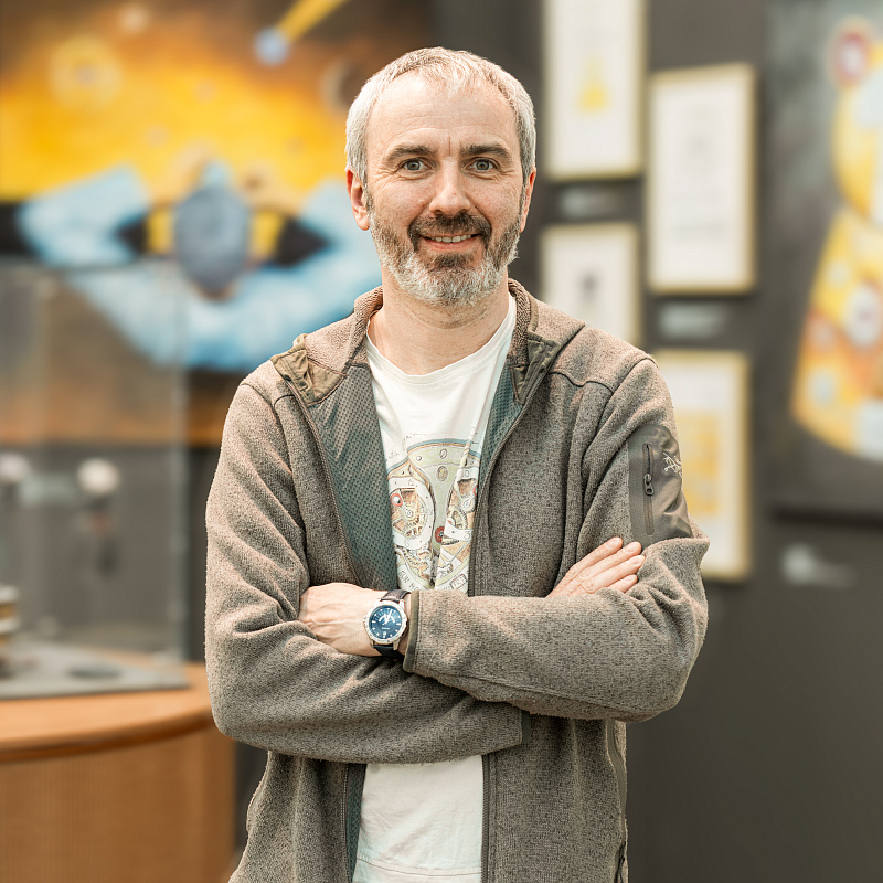 Konstantin Chaykin at Art Russia: The Artist Presents the Complete Cycle of Multidisciplinary Art for the First Time